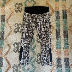 lululemon athletica Black & Gray Leopard Print Leggings